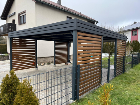 Přístřešek pro dvě auta - 4x palisádová stěna