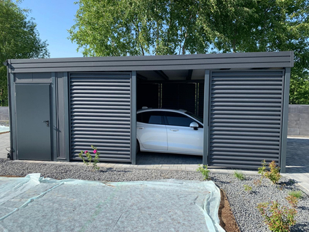 Doppelcarport + Abstellraum auf der Rückseite - PIR - 4x Jalousie Premium Wand