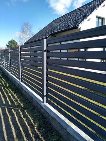 Palisade Schiebetür