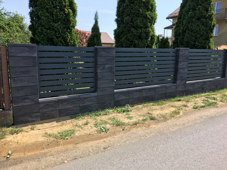 Zaunfeld im Palisaden Plus Zaun