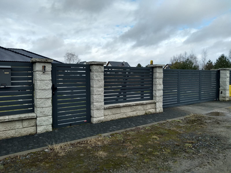 Palisade+ Schiebetür