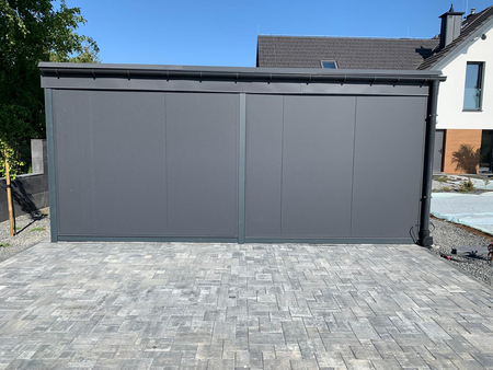 Doppelcarport + Abstellraum auf der Rückseite - PIR - 4x Jalousie Premium Wand